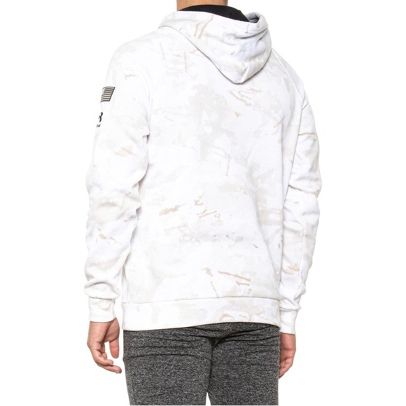 Men’s Project Rock SM Camo Hoodie - Picture 11 of 12